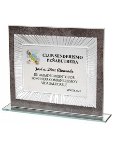 (127) SOPORTE CRISTAL CON PLACA HOMENAJE 27 x 21 cm