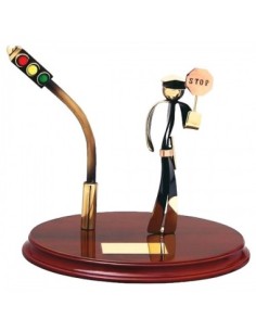 (280) TROFEO SOLDART POLICIA 24 x 17 cm