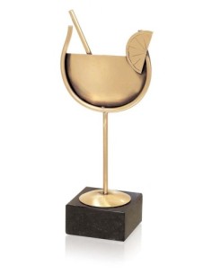 (283) TROFEO SOLDART COCTELERO 24 cm