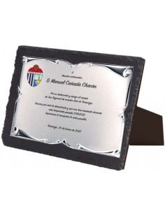 (130) PLACA HOMENAJE CON SOPORTE PIZARRA 21 x 17 cm