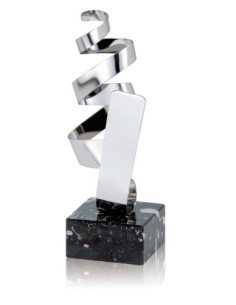 (294) TROFEO SOLDART ALEGORICO 19 cm