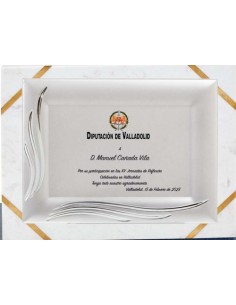 (133) PLACA HOMENAJE CON SOPORTE MARMOL 24 x 19 cm