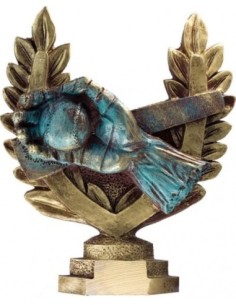 MANO TROFEO 24 cm.