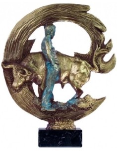 TOROS TROFEO 28 cm.