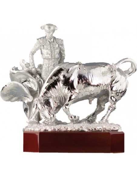 TORO TROFEO 25 cm.