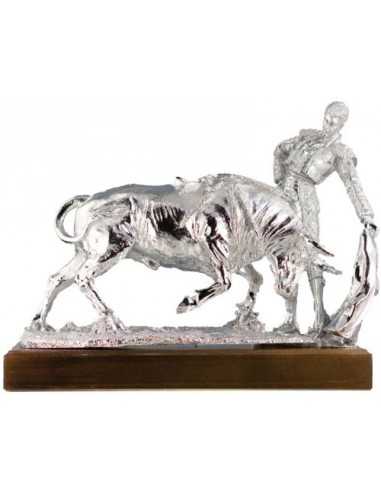 TORO TROFEO 23 cm.