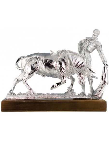 TORO TROFEO 23 cm.